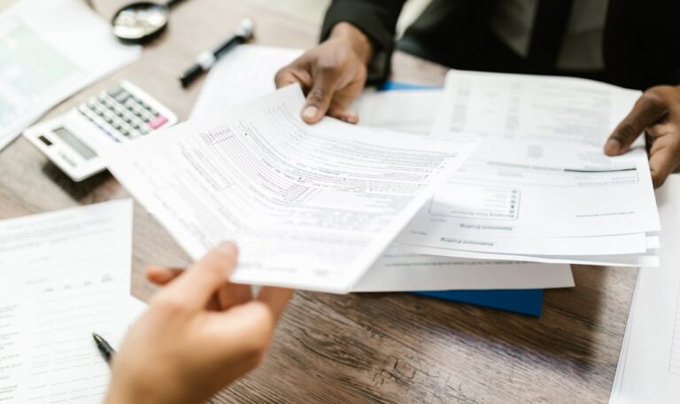 GST on Cross-Border SaaS: Place-of-Supply & LUT Filing Steps GST