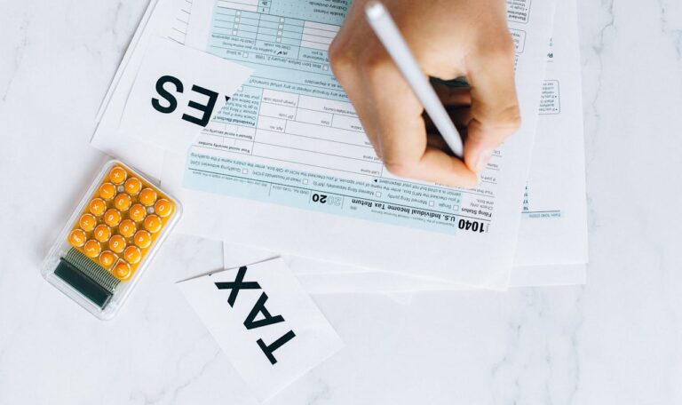 Stay Ahead of the Curve: What Businesses Need to Know About the Intersection of GST and Income Tax Income Tax